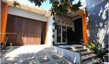 Jual Cepat Rumah Mewah di Tambaksari, Surabaya, Luas 416 m2