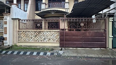 Jual Rumah Nyaman di Surabaya Kota, Surabaya - LT 120m²