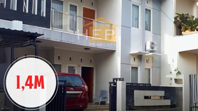 Jual Segera Rumah Elit area Banyumanik, Semarang, LT 100 m2
