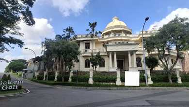 Jual Rumah Mewah Luas 1117 m2 Area Citraland, Surabaya