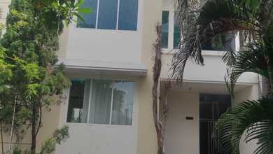Jual Rumah Bagus LT 262 m2 area Wiyung, Surabaya
