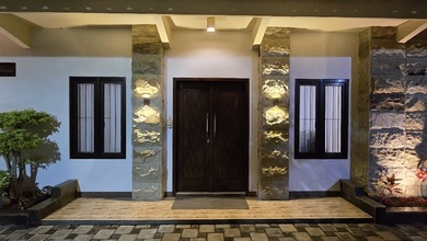 Jual Rumah Bagus Luas 441 m2 area Menganti, Gresik