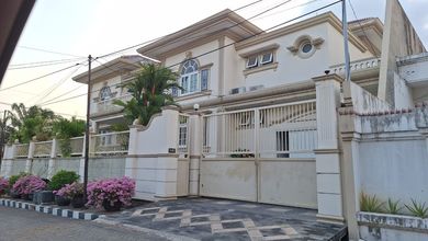 Jual Segera Rumah Elit di Surabaya Kota, Surabaya, Luas 1030 m2