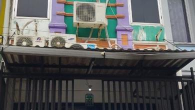 Dijual Ruko Luas Siap Pakai Menghadap Jalan Besar