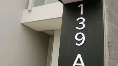 Jual Rumah Megah LT 100 m2 Kawasan Surabaya Kota, Surabaya