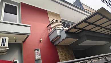 Jual Rumah Eksklusif Luas 200 m2 di Grogol, Jakarta Barat