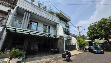 Rumah Eksklusif Luas 163 m2, area Bubutan, Surabaya
