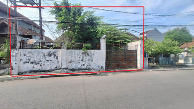 Rumah Modern LT 305 Jual di Gedangan, Sidoarjo