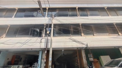 Dijual Ruko 3 Lantai Sangat Strategis 