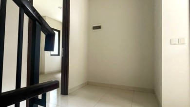 Rumah Modern di BSD, Tangerang, LT 147 m2