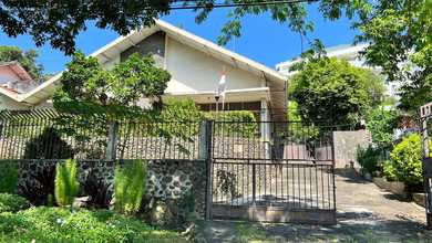 Jual Rumah Cantik LT 1009 m2 area Gajah Mungkur, Semarang