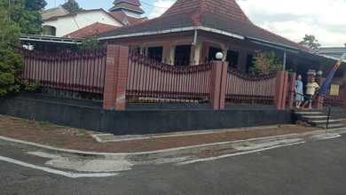 Jual Rumah 250 area Banyumanik, Semarang