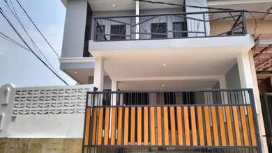 Brand New House 3 Lantai Di CENDANA Residence Pamulang