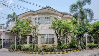 Rumah Premium di Surabaya Kota, Surabaya, LT 500 m2
