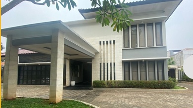 Rumah Modern Luas 1290 Jual di Jati Padang, Jakarta Selatan