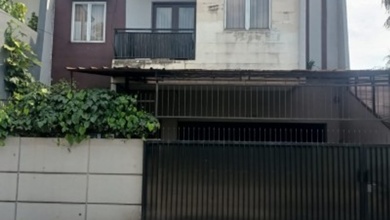 Jual Rumah Siap Tinggal di Joglo, Jakarta Barat, LT 250 m2