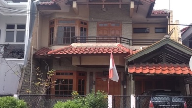 Rumah 2 Lantai Luas Bangunan 247m² Proses Lelang