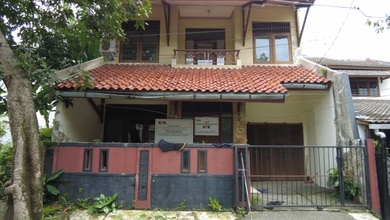 Jual Rumah Siap Huni di Pasar Minggu, Jakarta Selatan, LT 120 m2