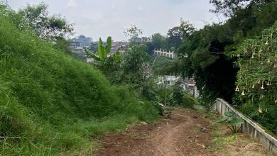 Tanah Komersial Pinggir Jalan Raya Area Cigadung
