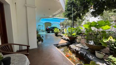 Rumah Eksklusif Luas 400 m2, area Bintaro, Jakarta Selatan