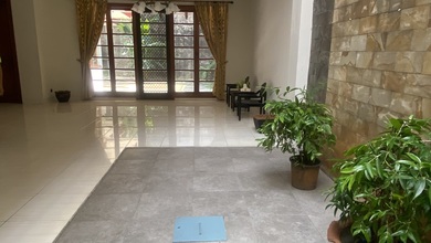 Jual Rumah Siap Huni area Kebon Jeruk, Jakarta Barat, LT 390 m2