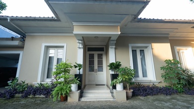 Rumah Modern area Kemang, Jakarta Selatan, LT 500 m2