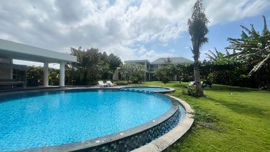 Beachfront Classic Family House Ketewel Gianyar Bali