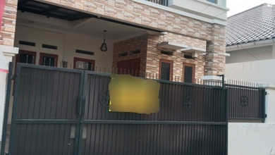 Rumah Mewah Unfurnished Daerah Strategis di Tebet
