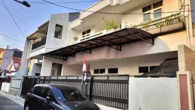 Jual Rumah Bagus Luas 150 m2 di Johar Baru, Jakarta Pusat