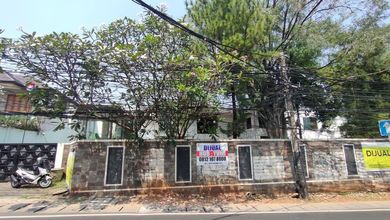 Jual Segera Rumah Mewah di Kemang, Jakarta Selatan, Luas 1494 m2