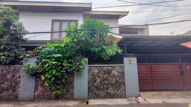 Jual Rumah Terkini di Tebet, Jakarta Selatan LT 300 m2