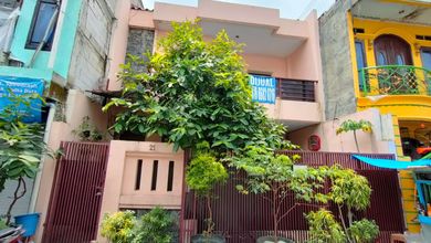 Rumah Mewah LT 114 m2, di Tomang, Jakarta Barat