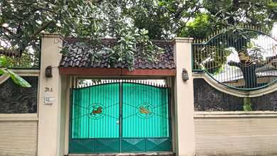 Jual Rumah Bagus LT 549 m2 di Jagakarsa, Jakarta Selatan