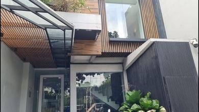 Jual Rumah Eksklusif Luas 275 m2 Area Kebayoran Baru, Jakarta Selatan