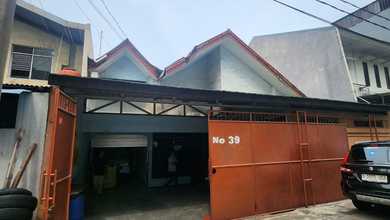 Rumah Modern LT 242 Jual di Tanjung Priok, Jakarta Utara