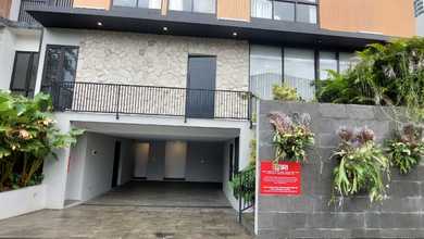 Jual Rumah 300 di Kemang, Jakarta Selatan