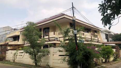 Rumah Premium LT 361 Jual di Green garden, Jakarta Barat