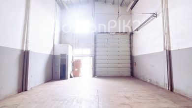 Sewa Gudang Sedayu Bizpark Cakung 162 M2 9x18 Utara Rapi - Rent Warehouse East Jakarta 9x18 162 Sqm With Office Green Sedayu Bizpark Cakung North