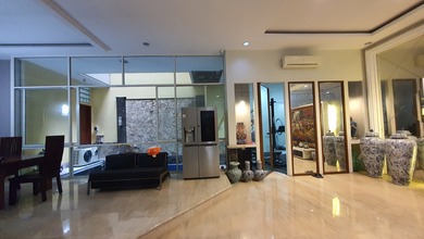 Rumah Mewah di Sunter, Jakarta Utara, 5 KT, LT 266m²