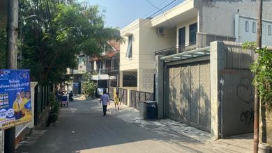 Rumah Premium LT 172 Jual area Kemang, Jakarta Selatan