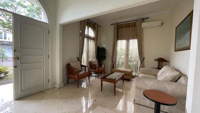 FOR RENT Rumah Di  Fontainebleau Golf Residence  Bukit Golf  BSD