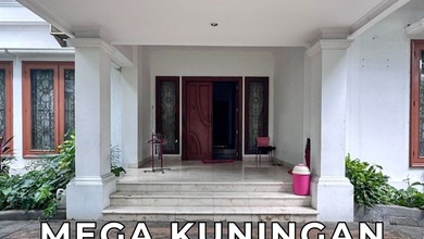 Hunian Mewah di Kuningan, Jakarta Selatan, 8 Kamar Tidur, LT 1039m²