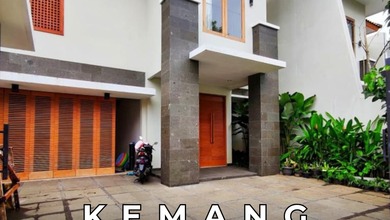 Rumah Eksklusif Luas 450 m2, di Kemang, Jakarta Selatan