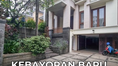 Hunian Elegan di Kebayoran Baru, Jakarta Selatan, 4 KT, LT 329m²