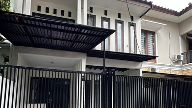 Jual Cepat Rumah Mewah area Pondok Kelapa, Jakarta Timur, LT 108 m2