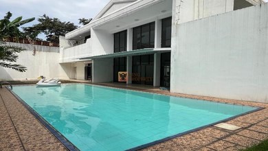 Rumah Modern area Kemang, Jakarta Selatan, LT 950 m2