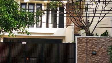 Rumah Sederhana area Tebet, Jakarta Selatan, LT 216 m2