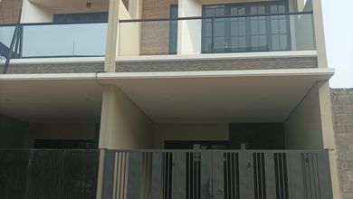 Jual Rumah Nyaman di Margorejo, Surabaya - LT 74m²