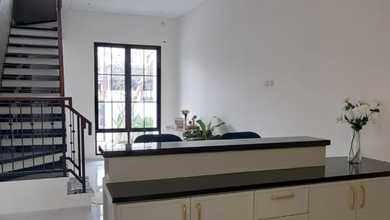 Jual Rumah Terkini di BSD Nusaloka, Tangerang Luas 98 m2
