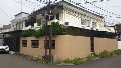 Jual Segera Rumah Elit area Kebon Jeruk, Jakarta Barat, LT 239 m2